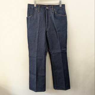 <img class='new_mark_img1' src='https://img.shop-pro.jp/img/new/icons1.gif' style='border:none;display:inline;margin:0px;padding:0px;width:auto;' />1980s dead stock  RUSTLER  indigo denim boots cut pants . made in usa . size 34 x 30 .