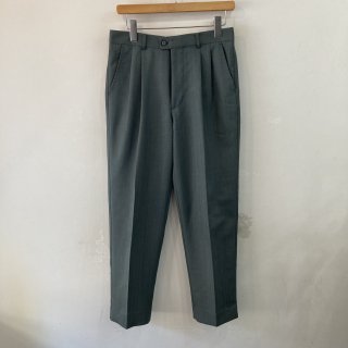 <img class='new_mark_img1' src='https://img.shop-pro.jp/img/new/icons1.gif' style='border:none;display:inline;margin:0px;padding:0px;width:auto;' />old  TAQIDI  all cotton two tuck slacks . size 30  28. 