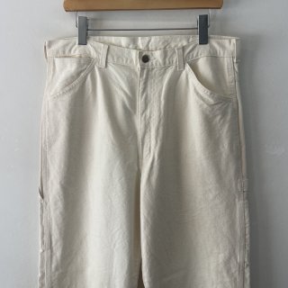 <img class='new_mark_img1' src='https://img.shop-pro.jp/img/new/icons1.gif' style='border:none;display:inline;margin:0px;padding:0px;width:auto;' /> old  Wrangler  white cotton painter pants . size 36 x 34 