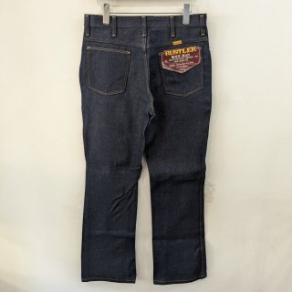 <img class='new_mark_img1' src='https://img.shop-pro.jp/img/new/icons1.gif' style='border:none;display:inline;margin:0px;padding:0px;width:auto;' />dead stock 1990s  RUSTLER  indigo denim boots cut pants . made in usa . size 32 x 30 .