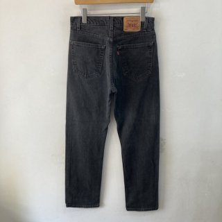 <img class='new_mark_img1' src='https://img.shop-pro.jp/img/new/icons1.gif' style='border:none;display:inline;margin:0px;padding:0px;width:auto;' /> 2000s  Levis 505  black denim pants . made in usa . size 32  30 . 