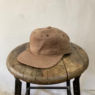 <img class='new_mark_img1' src='https://img.shop-pro.jp/img/new/icons1.gif' style='border:none;display:inline;margin:0px;padding:0px;width:auto;' />early 1990s  genuine leather  6 pannel cap .