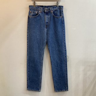 <img class='new_mark_img1' src='https://img.shop-pro.jp/img/new/icons1.gif' style='border:none;display:inline;margin:0px;padding:0px;width:auto;' />1990s  Levis 505  denim pants . made in usa . size 32  31 .