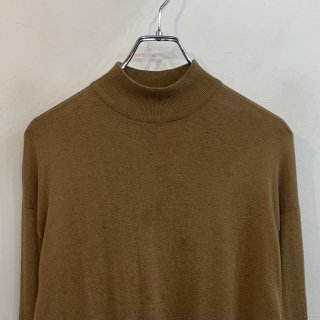 <img class='new_mark_img1' src='https://img.shop-pro.jp/img/new/icons1.gif' style='border:none;display:inline;margin:0px;padding:0px;width:auto;' />  brage  brown cashmere x silk mock neck knit sweater . size large .