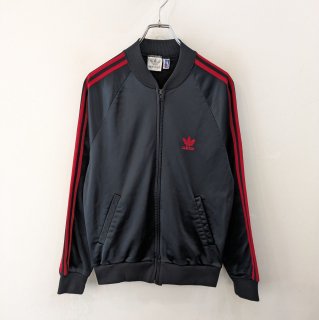 <img class='new_mark_img1' src='https://img.shop-pro.jp/img/new/icons1.gif' style='border:none;display:inline;margin:0px;padding:0px;width:auto;' />1980s  Adidas / ATP  black x red truck jacket . made in usa . size m .