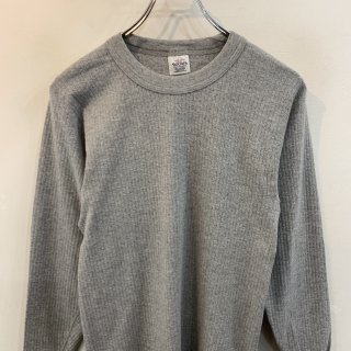 <img class='new_mark_img1' src='https://img.shop-pro.jp/img/new/icons1.gif' style='border:none;display:inline;margin:0px;padding:0px;width:auto;' />dead stock  Jockey  rib knit thermal cut and sewn . made in usa . size m .