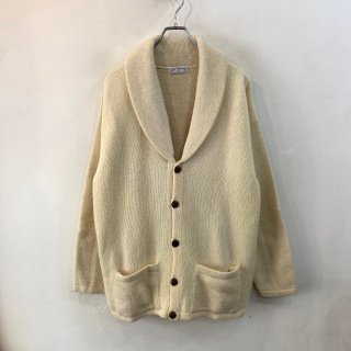 <img class='new_mark_img1' src='https://img.shop-pro.jp/img/new/icons1.gif' style='border:none;display:inline;margin:0px;padding:0px;width:auto;' />dead stock  United Knitwear Co  wool shawl collar knit sweater . size large .