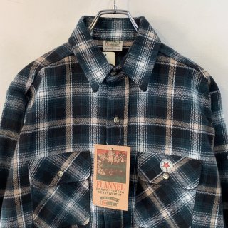 <img class='new_mark_img1' src='https://img.shop-pro.jp/img/new/icons1.gif' style='border:none;display:inline;margin:0px;padding:0px;width:auto;' />dead stock 1990s  FIVE BROTHER  cotton flannel shirts . made in usa . size m .