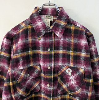 <img class='new_mark_img1' src='https://img.shop-pro.jp/img/new/icons1.gif' style='border:none;display:inline;margin:0px;padding:0px;width:auto;' />dead stock 1990s  FIVE BROTHER  cotton flannel shirts . made in usa . size m .