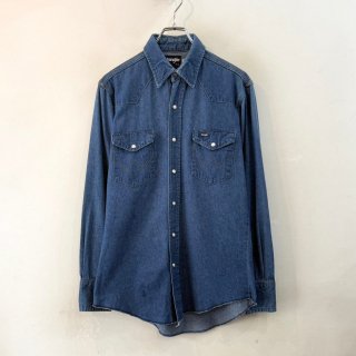 <img class='new_mark_img1' src='https://img.shop-pro.jp/img/new/icons1.gif' style='border:none;display:inline;margin:0px;padding:0px;width:auto;' />1980s  Wrangler  denim western l/s shirt . size 15 - 33 .