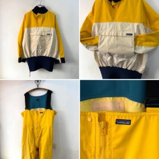 <img class='new_mark_img1' src='https://img.shop-pro.jp/img/new/icons1.gif' style='border:none;display:inline;margin:0px;padding:0px;width:auto;' />1990s  Patagonia  paddling jacket & suits . size large .