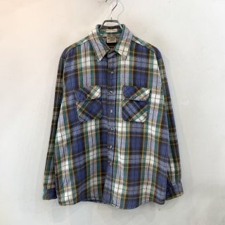 <img class='new_mark_img1' src='https://img.shop-pro.jp/img/new/icons1.gif' style='border:none;display:inline;margin:0px;padding:0px;width:auto;' />1990s  FIVE BROTHER  cotton flannel shirts . made in usa . size large .