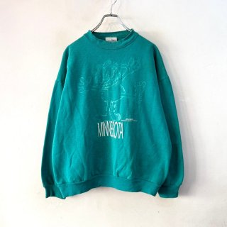 <img class='new_mark_img1' src='https://img.shop-pro.jp/img/new/icons1.gif' style='border:none;display:inline;margin:0px;padding:0px;width:auto;' />1990s  Velva Sheen cotton printed sweat shirt . made in usa . size xlarge .
