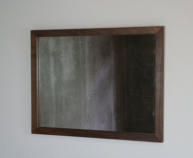 木枠の鏡 ブラックウォルナット材650×500 木枠幅30mm