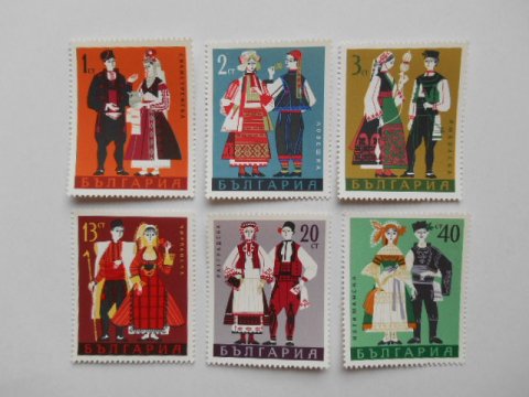 ブルガリア 切手 1968 男女 民族衣装 1909 - ブルガリア雑貨　コキーチェ