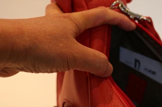 みんなのワンちゃん 犬 - 中澤鞄 公式オンラインショップ 03-3693-0761