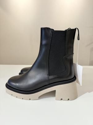 <img class='new_mark_img1' src='https://img.shop-pro.jp/img/new/icons1.gif' style='border:none;display:inline;margin:0px;padding:0px;width:auto;' />MARCCAIN (マークケイン) サイドゴアショートブーツ