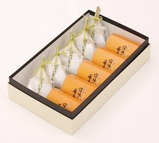 くるきんとん 栗きんとんをめしあがれ！ 全国区ではないけれど地元じゃ有名。 自社栗