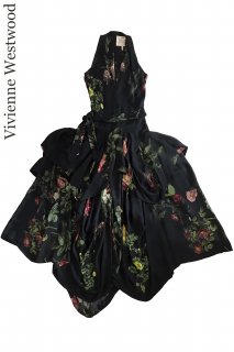 Vivienne Westwood - Brand dress rental salon SHIROTAは、 VALENTINO 