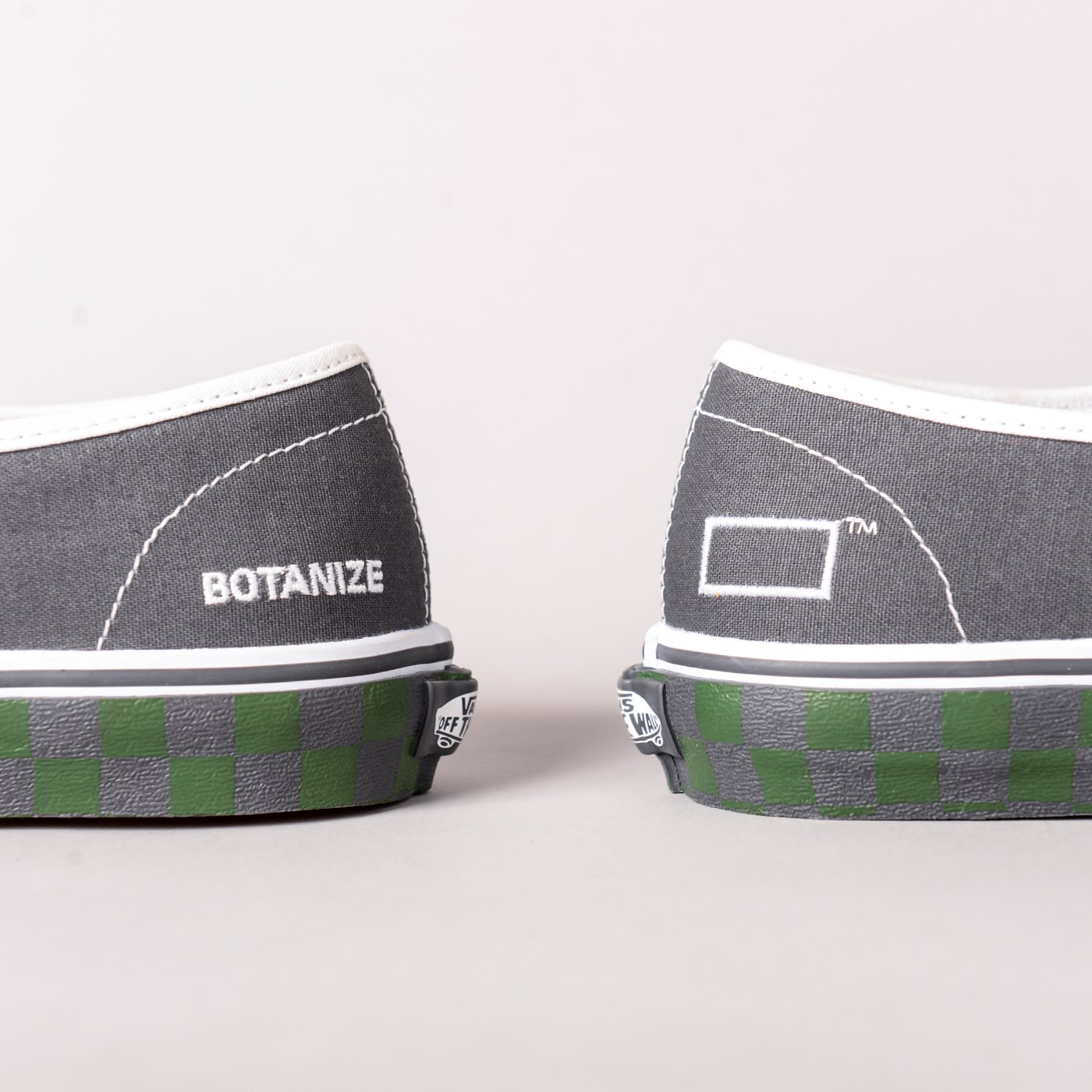 新品 VANS × BOTANIZE バンズ ボタナイズ コラボ スウェット