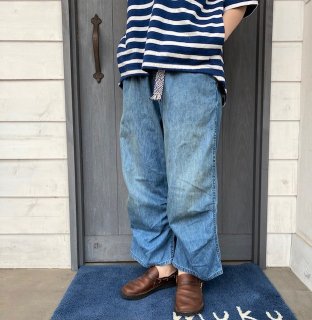 <img class='new_mark_img1' src='https://img.shop-pro.jp/img/new/icons14.gif' style='border:none;display:inline;margin:0px;padding:0px;width:auto;' />DENIM DUNGAREE　