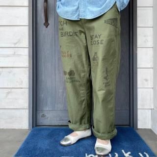 <img class='new_mark_img1' src='https://img.shop-pro.jp/img/new/icons14.gif' style='border:none;display:inline;margin:0px;padding:0px;width:auto;' />DENIM DUNGAREE