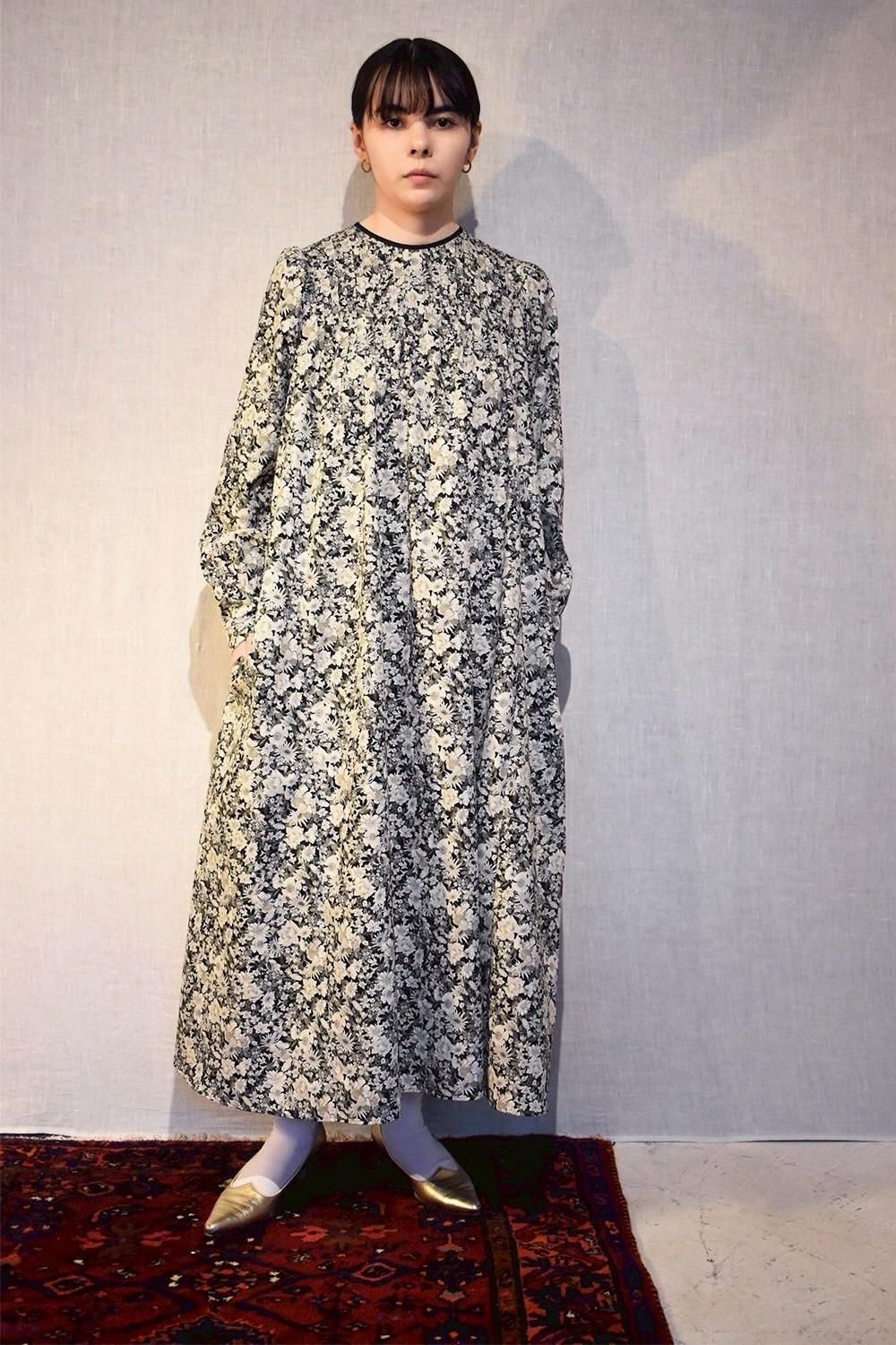 <img class='new_mark_img1' src='https://img.shop-pro.jp/img/new/icons5.gif' style='border:none;display:inline;margin:0px;padding:0px;width:auto;' />SCULPTOR OP(flower)