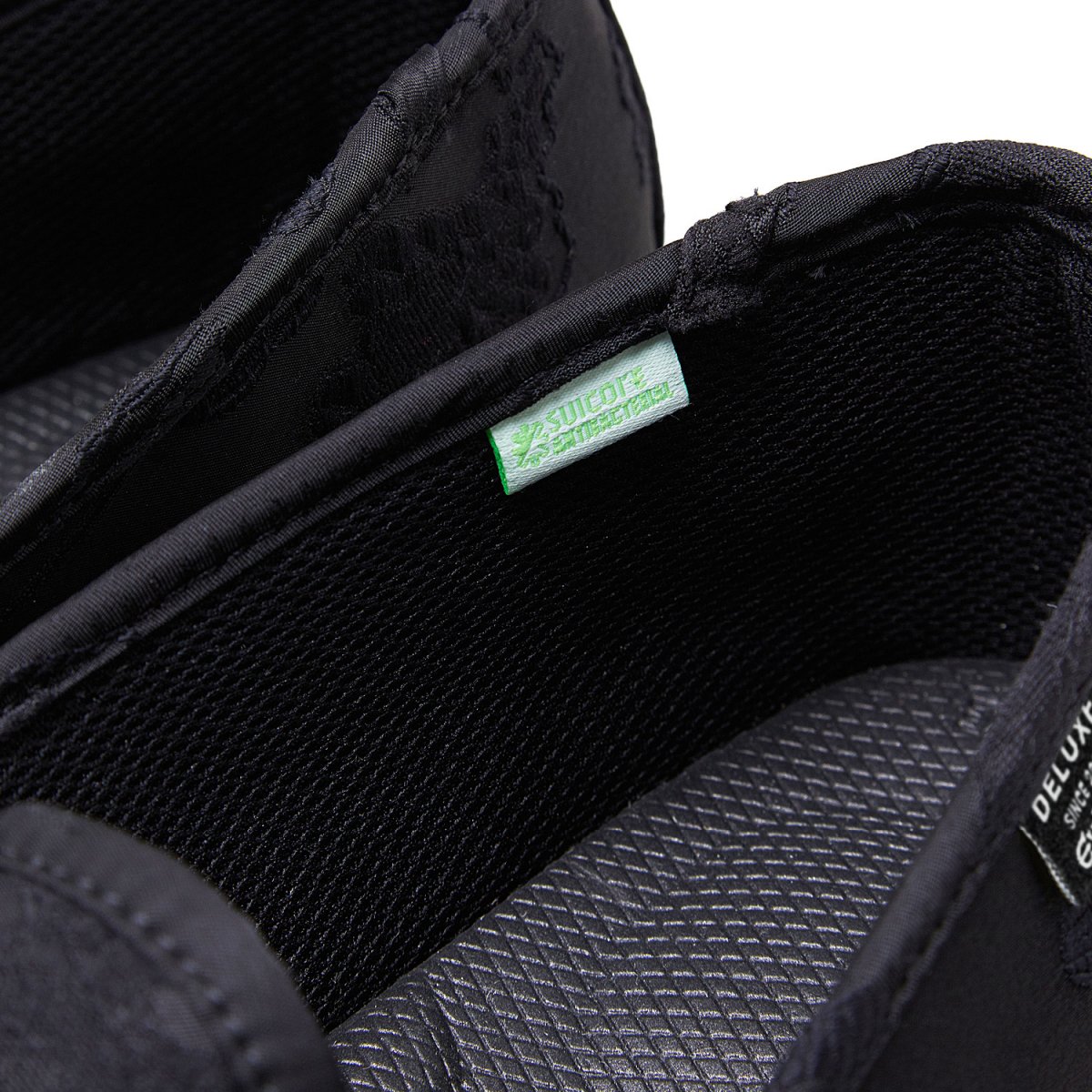 DELUXE / EVISEN - Suicoke CoMab - Black - SHRED