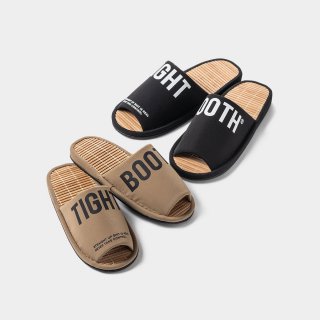 TIGHTBOOTH - BIG LABEL ROOM SANDAL