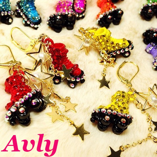 ☆送料無料☆【Avly アヴリー】キラキラローラースケートピアス