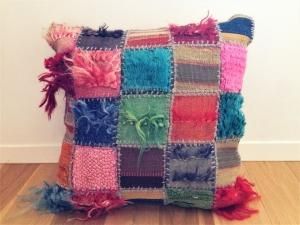 パッチワーク キリム クッションカバー　青　緑 dubb Kilim Cushion 25×40㎝ – キリム屋さん.com