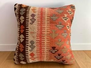  ᥤ åSarikoy Kilim Cushion - Vintage)