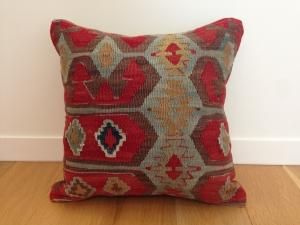  ᥤ åSarikoy Kilim Cushion - Vintage)