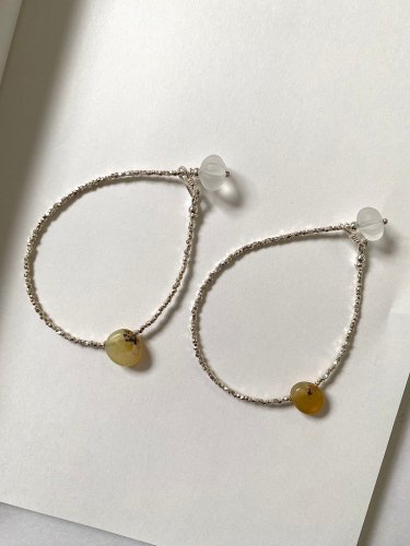 Yellow opal bracelet <img class='new_mark_img2' src='https://img.shop-pro.jp/img/new/icons8.gif' style='border:none;display:inline;margin:0px;padding:0px;width:auto;' />