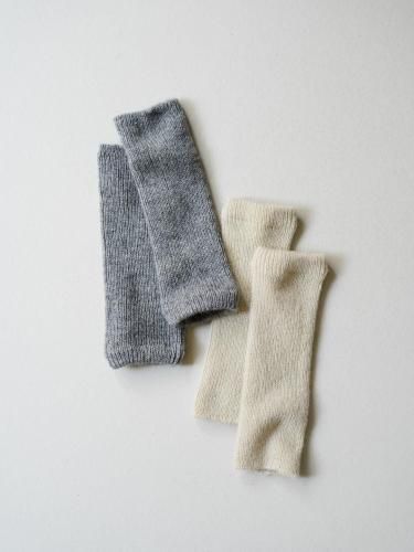 - 25AW -<br />NORMA<br />Wool  Leg warmer  Gloves<br />Free<img class='new_mark_img2' src='https://img.shop-pro.jp/img/new/icons8.gif' style='border:none;display:inline;margin:0px;padding:0px;width:auto;' />