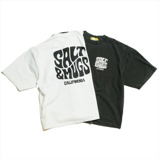 <img class='new_mark_img1' src='https://img.shop-pro.jp/img/new/icons1.gif' style='border:none;display:inline;margin:0px;padding:0px;width:auto;' />SALT&MUGS Psyche Logo Loose Big Tee (Wide Body)