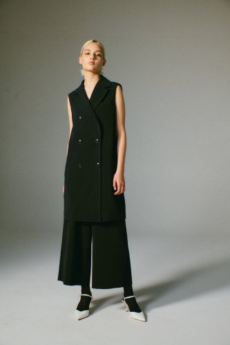 <img class='new_mark_img1' src='https://img.shop-pro.jp/img/new/icons20.gif' style='border:none;display:inline;margin:0px;padding:0px;width:auto;' />30%off DOUBLE CLOTH SEMI-WIDE PANTS