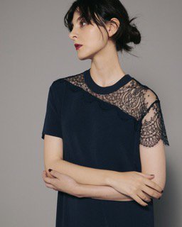 <img class='new_mark_img1' src='https://img.shop-pro.jp/img/new/icons5.gif' style='border:none;display:inline;margin:0px;padding:0px;width:auto;' />NEEDLE DIAGONAL LACE DRESS