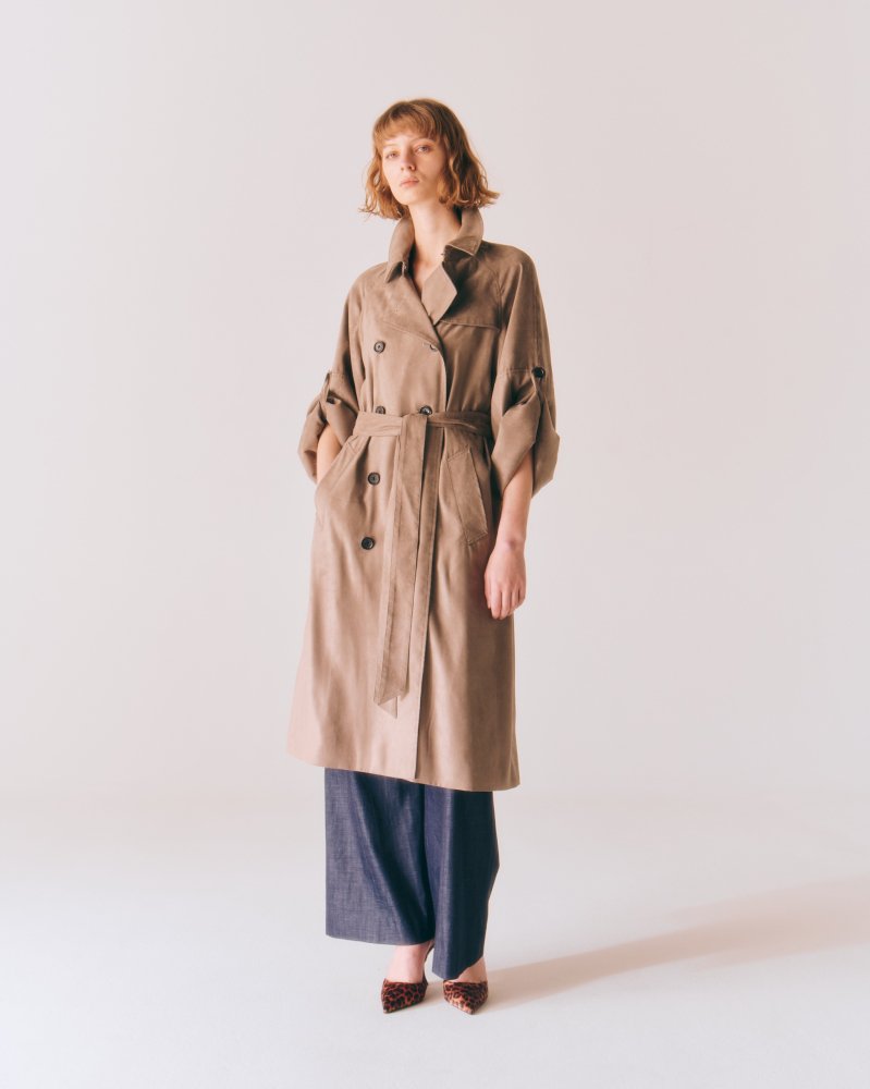 <img class='new_mark_img1' src='https://img.shop-pro.jp/img/new/icons5.gif' style='border:none;display:inline;margin:0px;padding:0px;width:auto;' />F/SUEDE BIG-SLEEVE TRENCH COAT
