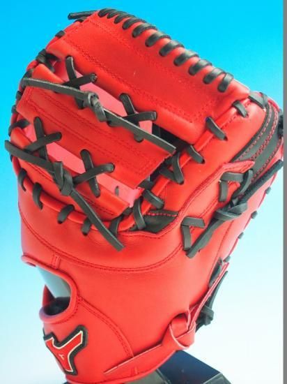 Mizuno MVP First Base Mitt: GXF58