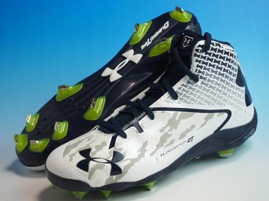 ○Under Armour アンダーアーマー Deception Mid DT Hybrid