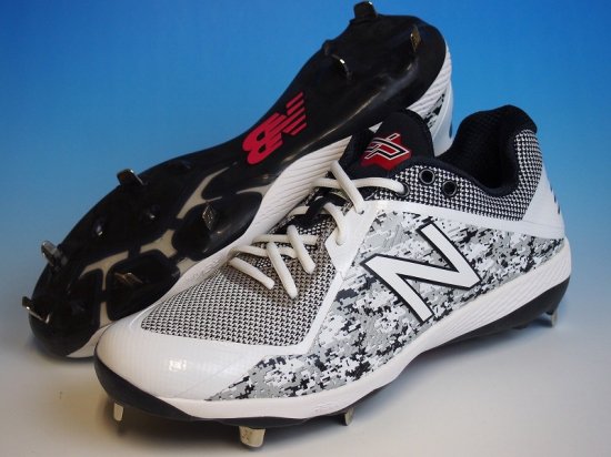 ○New Balance ニューバランス M4040v4○野球スパイク金具メタル○白黒