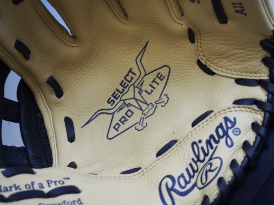 ○少年用○ブランドン・クロフォード選手モデル○USA Rawlings ローリングス Select Pro Lite○白 アイボリー黒○野球グローブ  内野手用 ダブルクロス○右投 軟式向き - アメリカ輸入野球用品専門店NEBARU