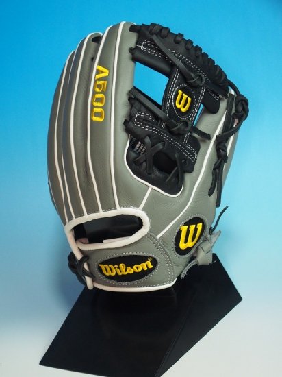 ○少年用○Wilson ウィルソン A500○野球グローブ 内野手用Ｈウェブ○右投 軟式向け○刺繍商標 アメリカ輸入 - アメリカ輸入野球 用品専門店NEBARU