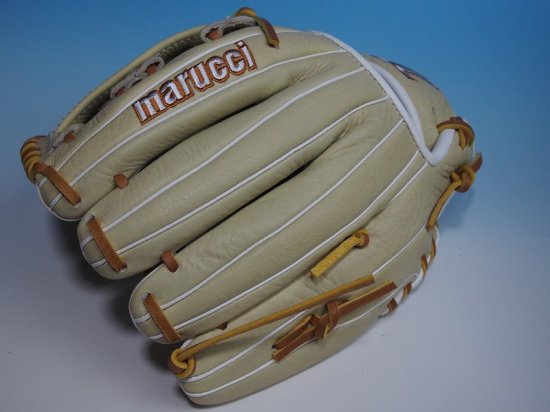 ○Marucci マルーチ OXBOW SERIES○硬式 外野手用グローブ キャメル○右投 12インチ○刺繍商標 アメリカ輸入 -  アメリカ輸入野球用品専門店NEBARU