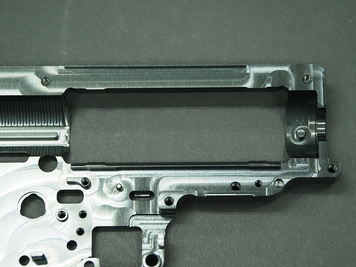 RETRO ARMS CNC Gearbox V2 - QSC (8mm) - G.A.W.ウェブショップ