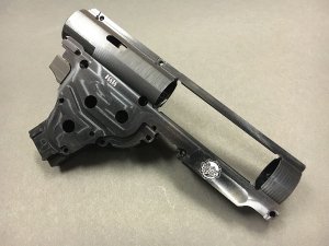RETRO ARMS CNC Gearbox V2.2 - QSC (8mm)(᡼ס߸˸¤)