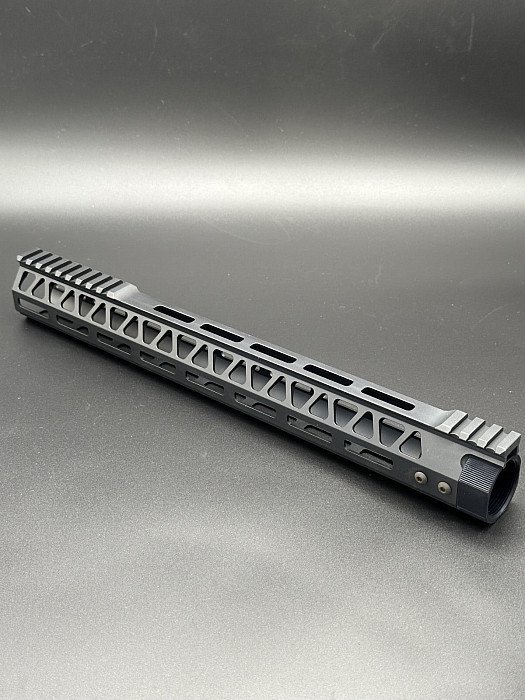 RETRO ARMS CNC Handguard AR15 M-LOK - C 2in1 - G.A.W.ウェブショップ