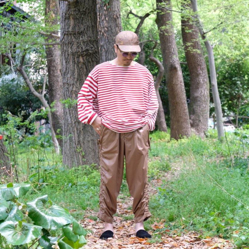 77circa｜77サーカ｜original print luster processing adjustable slacks｜公式通販｜RAY  COAL