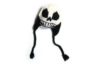 <img class='new_mark_img1' src='https://img.shop-pro.jp/img/new/icons6.gif' style='border:none;display:inline;margin:0px;padding:0px;width:auto;' />niche.MacMahon Knitting Mills - Knit Beanie-Skull